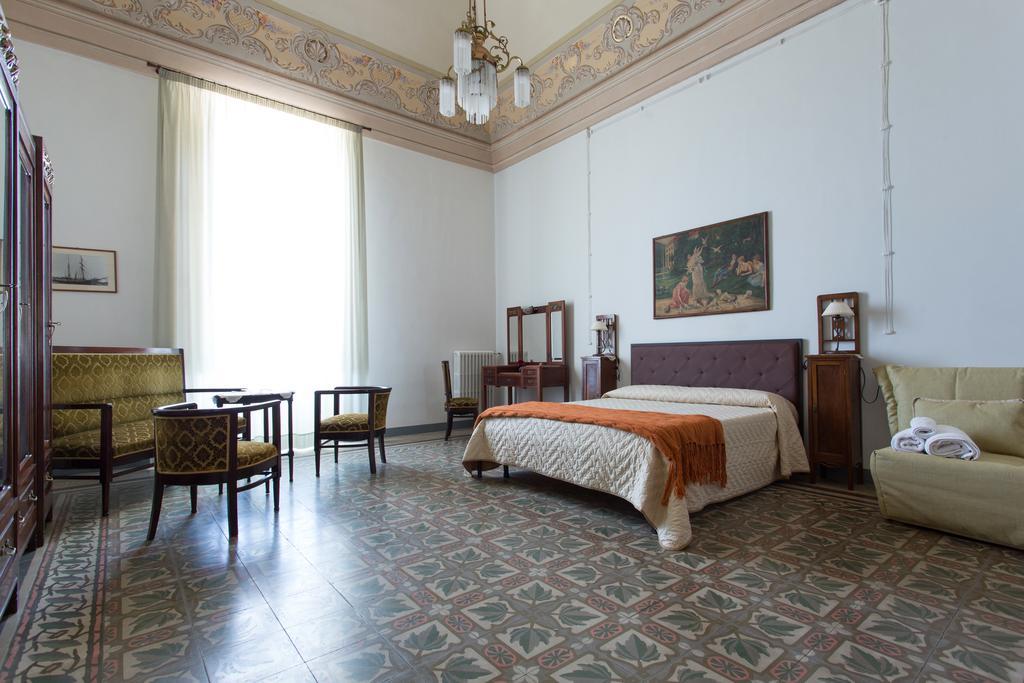 Palazzo Vallebona Gallipoli Exterior foto