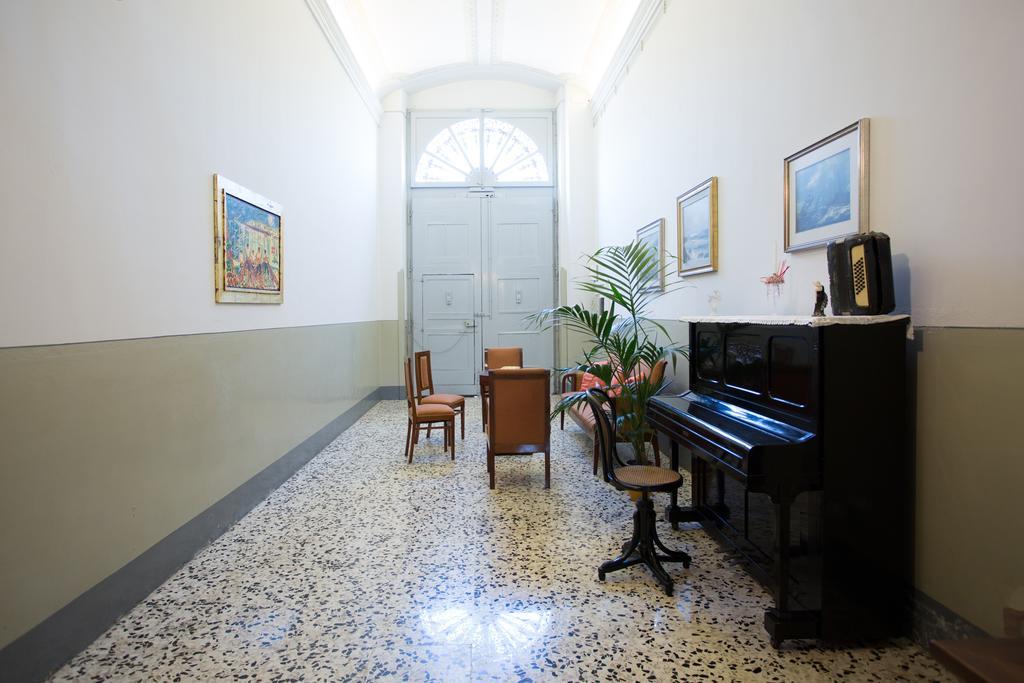 Palazzo Vallebona Gallipoli Exterior foto